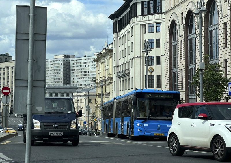 Штрафы помогут? Как бороться с шумным транспортом на российских дорогах