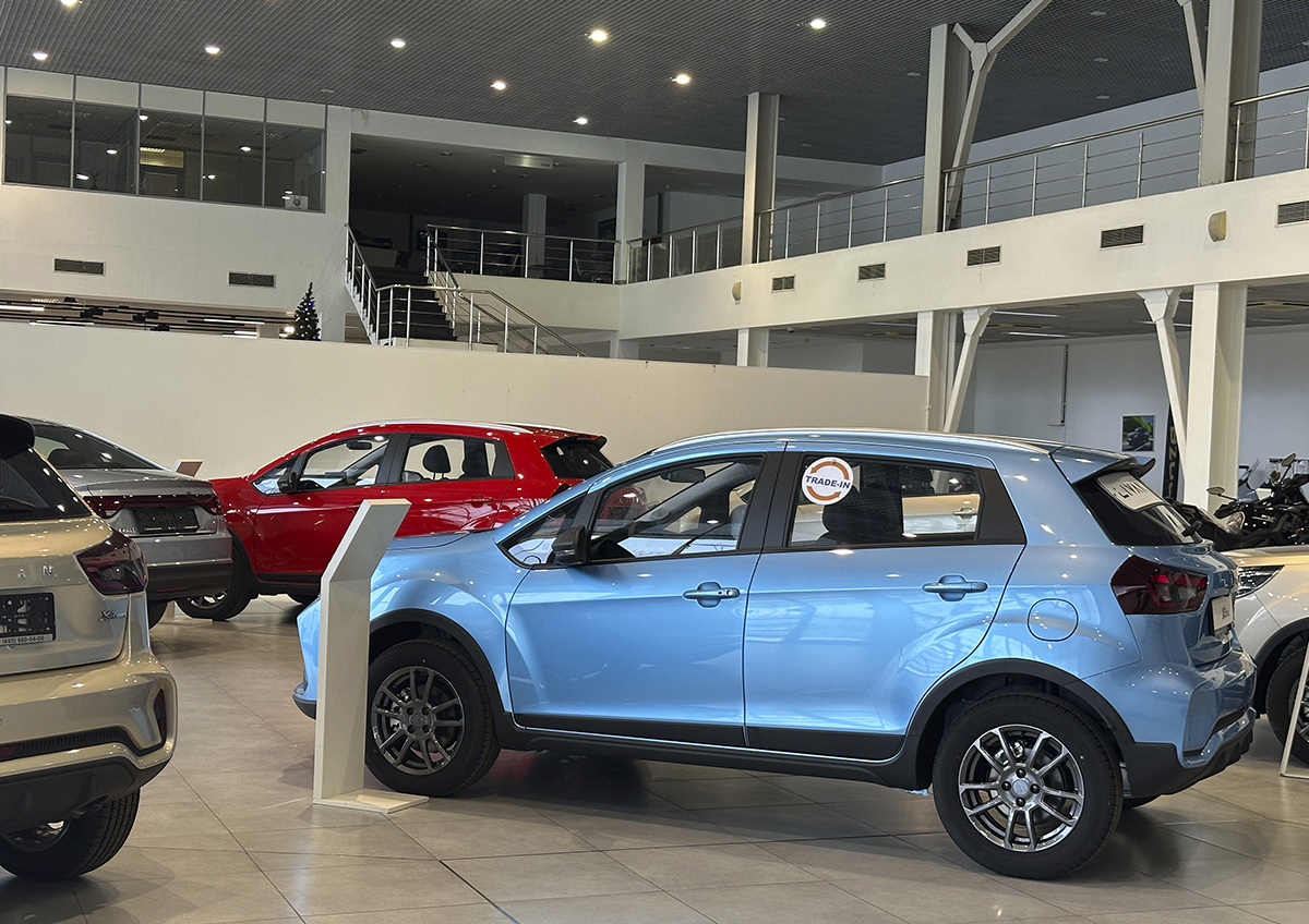 Почему в России не покупают новые автомобили