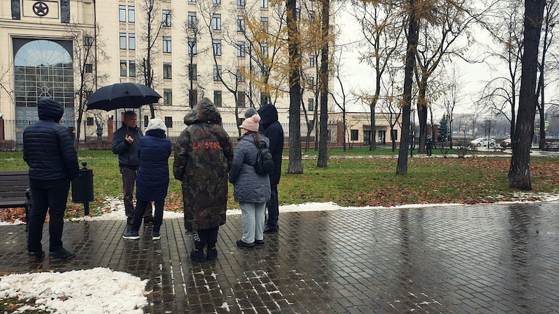 «Обман перерастает в шантаж»: депутат МГД прокомментировал доводы в пользу установки памятника маршалу Василевскому