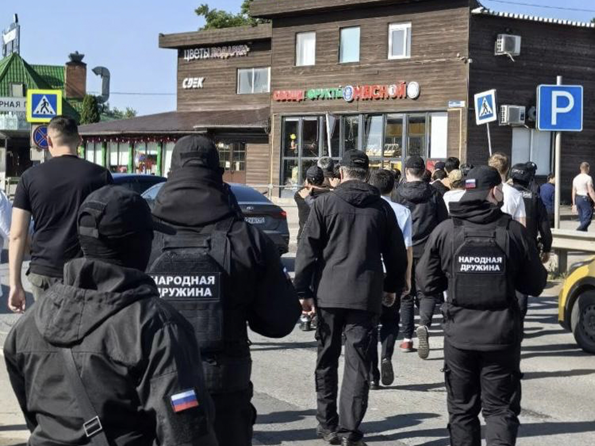 Массовую проверку мигрантов провели сразу в пяти городских округах Подмосковья