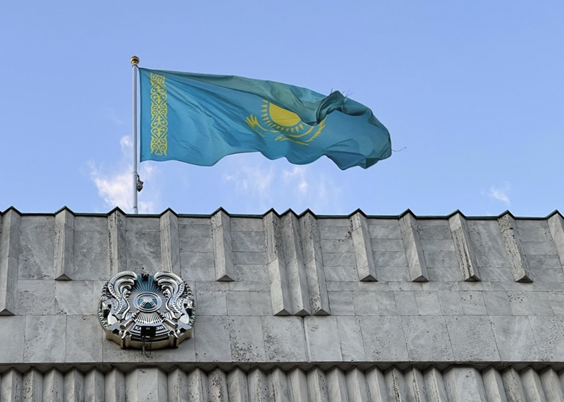 Как демократические реформы Токаева отдаляют Казахстан от России