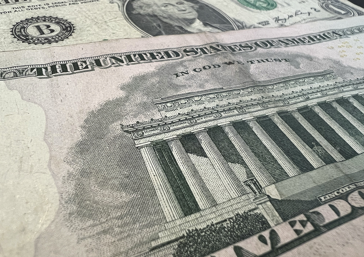 Демократическая партия США представила новую налоговую стратегию